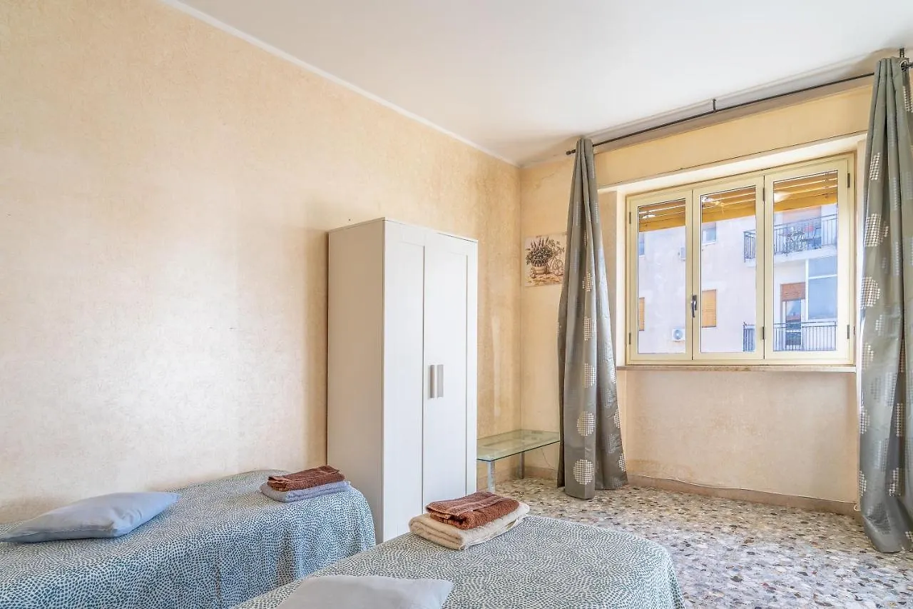 Appartamento Al Flamingo Syracuse Apartment
