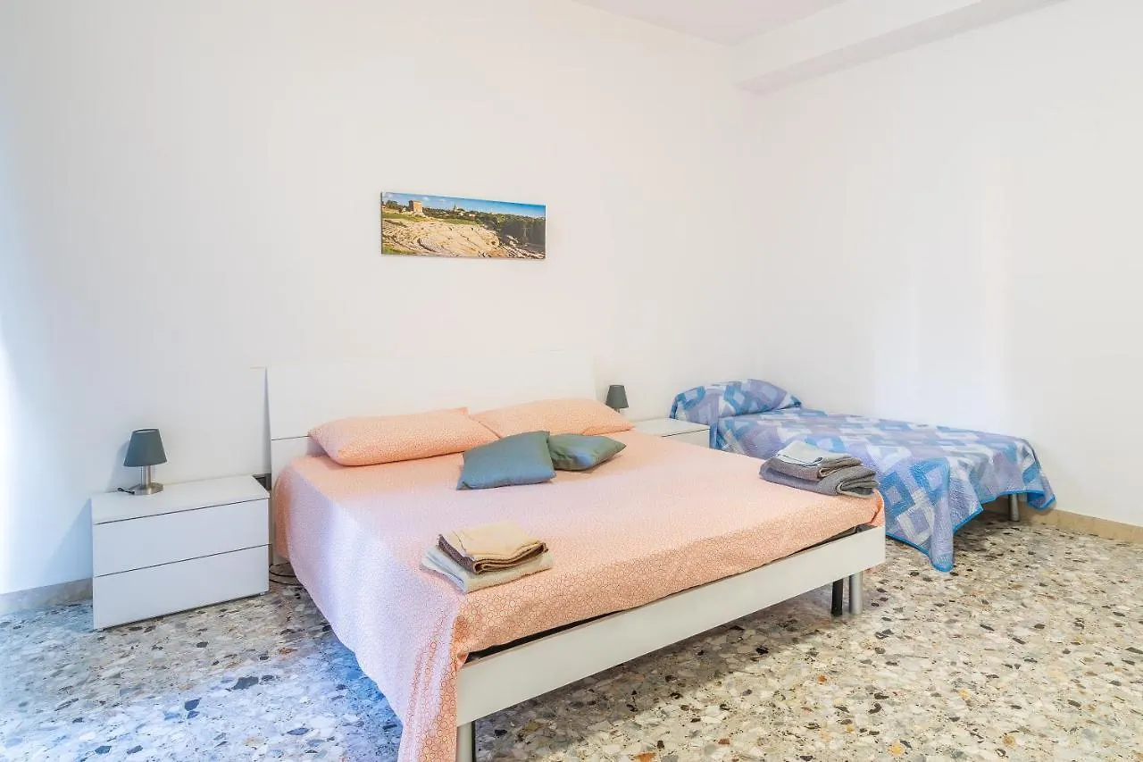 Appartamento Al Flamingo Syracuse Apartment