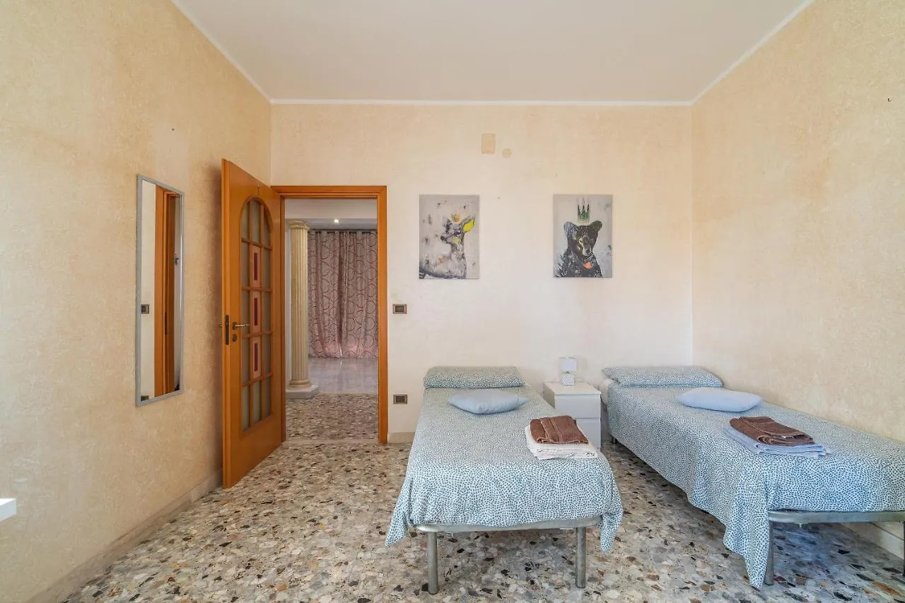 Apartment Appartamento Al Flamingo Syracuse